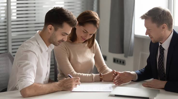 What Do You Need Before Signing a Prenuptial Agreement in Florida? A Complete Checklist