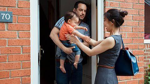 How Should Divorced Parents in Florida Handle Different Rules Between Homes on Discipline and Screen Time?