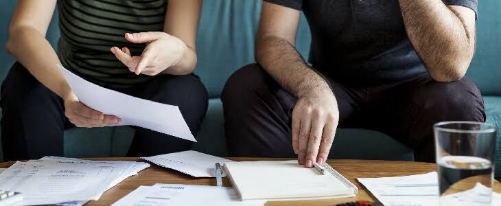 How Does Florida Divide Credit Card Debt and Student Loans in a Divorce?