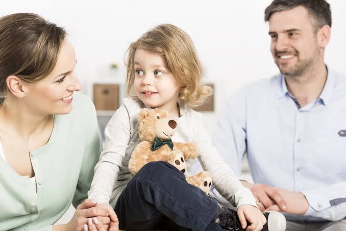 Tampa Divorce Lawyer Explains Why Timesharing and Decision-Making Authority Aren’t the Same Thing